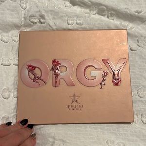 Orgy eyeshadow palette